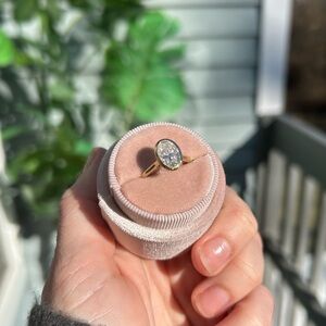 Elegant Moissanite Oval 14k Gold Women's Ring 2.15 TC size 5.5